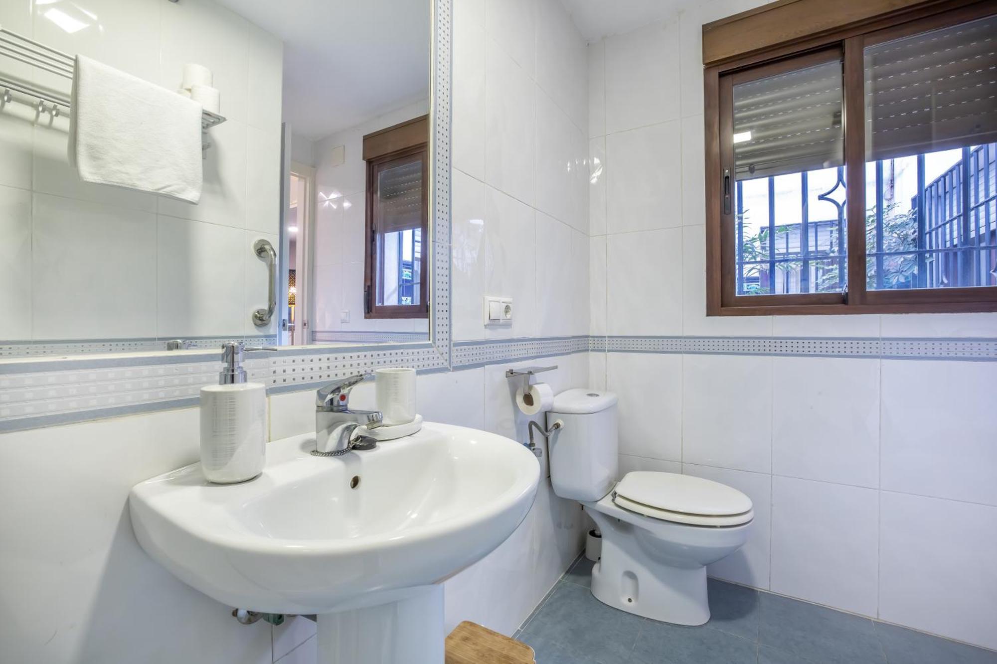 Encanto En La Juderia: Apartamento Con Patio 코르도바 외부 사진